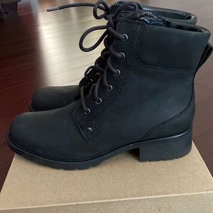 NEW! clark’s boots